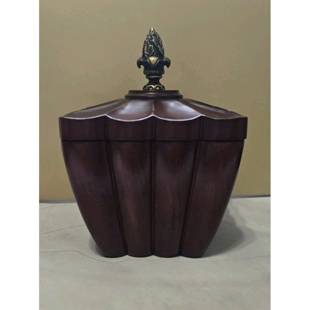 Vintage 2004 Bombay Company Musical Jewelry Box For Rings Cherry Wood